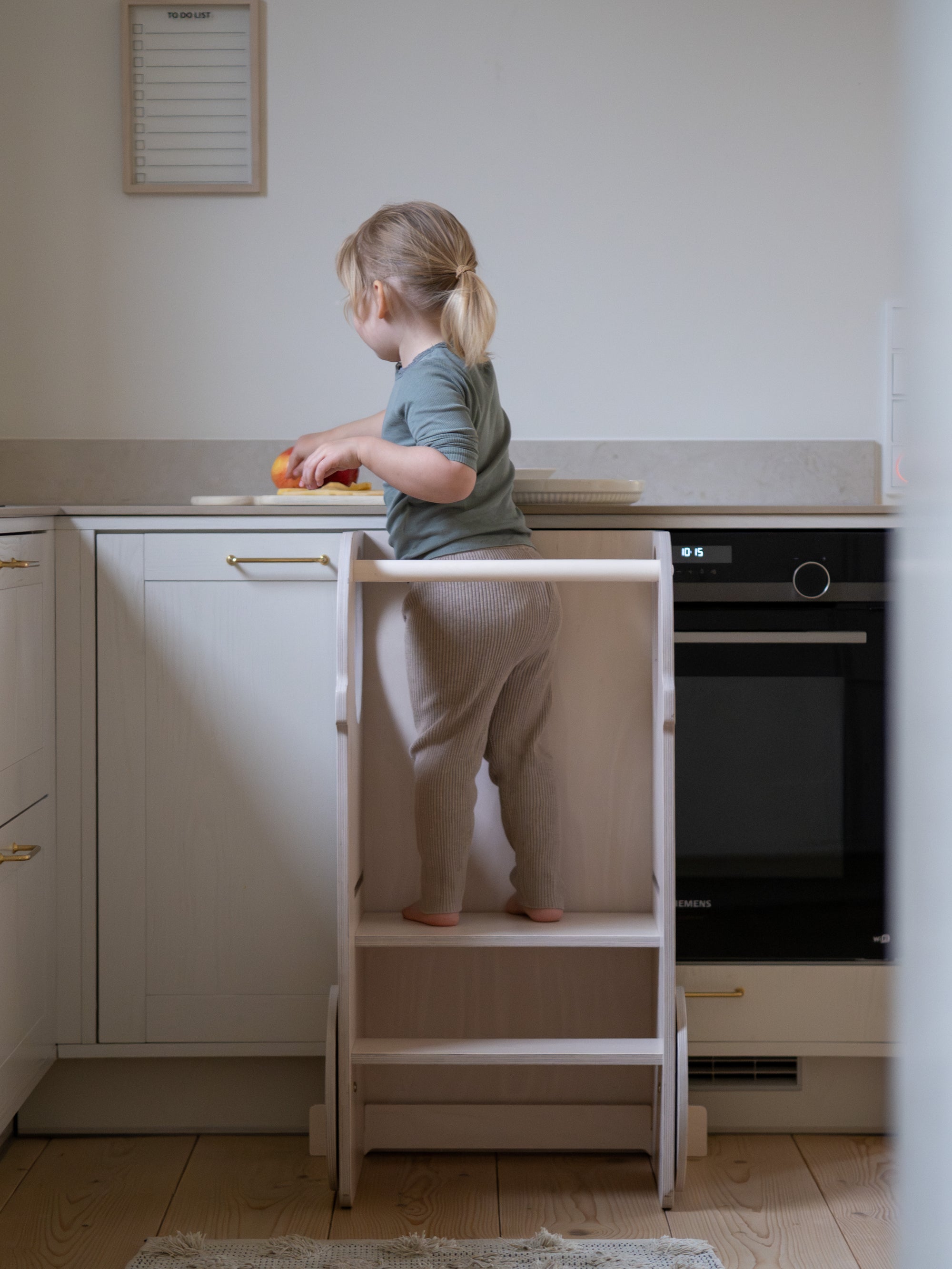 VERSO learning tower | birch