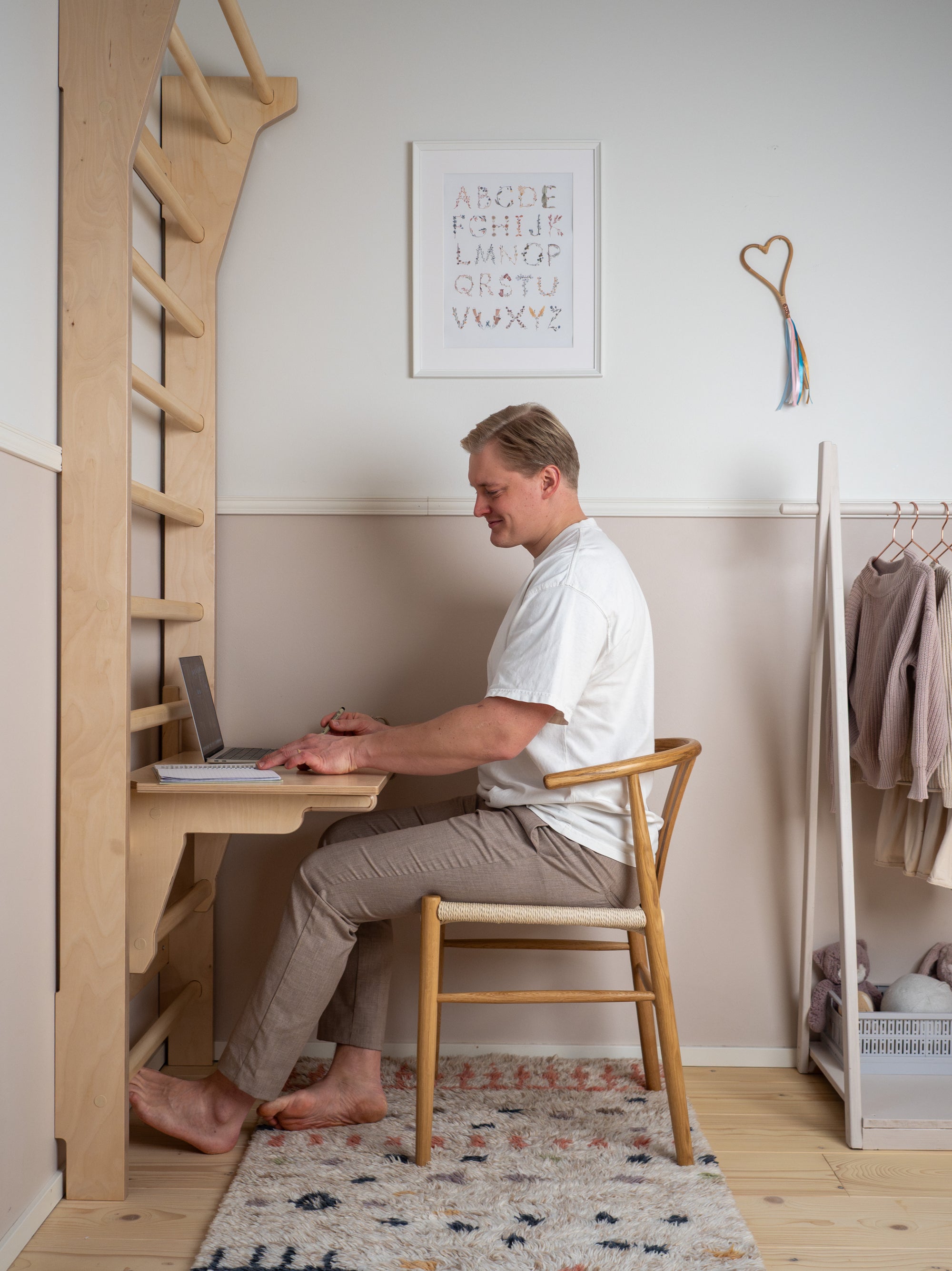 PAHKA pöytätaso | musta