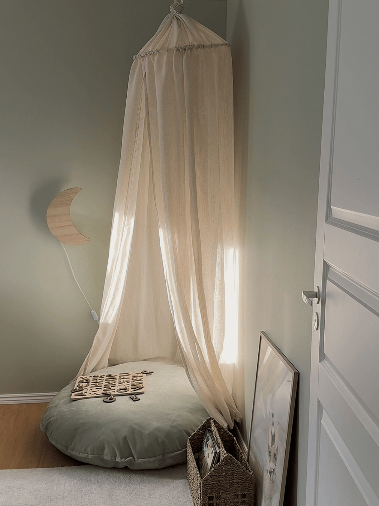 LEMPI floor cushion | sage