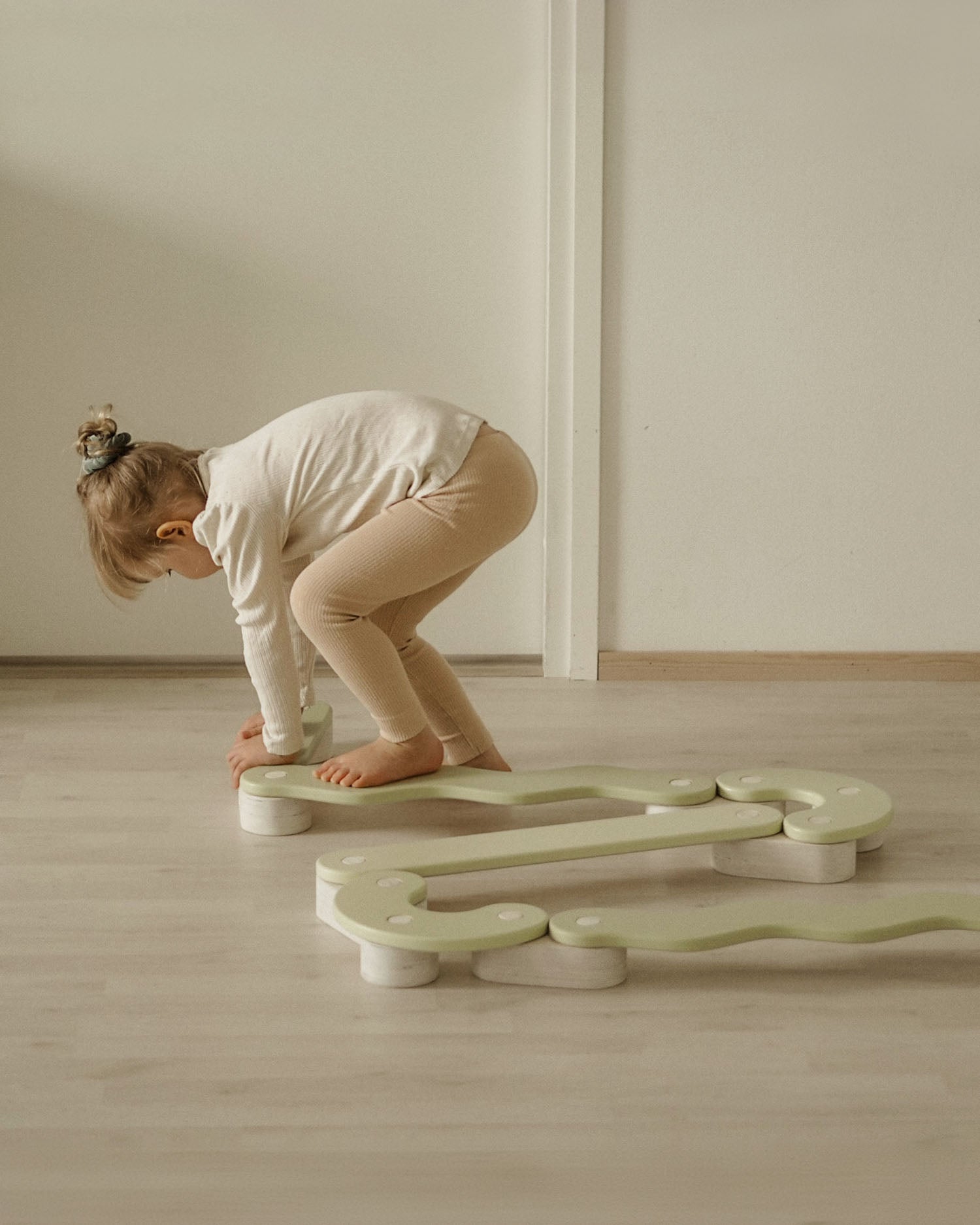 POLKU  trave d’equilibrio L | saggio